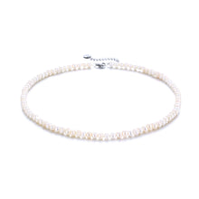 Lade das Bild in den Galerie-Viewer, LOANYA Perlenkette mit Anhänger Necklaces Loanya Silber