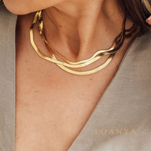 Lade das Bild in den Galerie-Viewer, Breite Herringbone Halskette &quot;5mm&quot; mit 18-Karätiger Vergoldung Necklaces Loanya 

